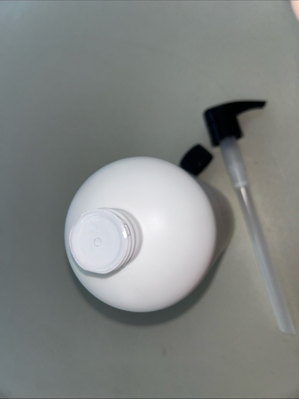 Philosophy Microdelivery Exfoliating Daily Facial Wash - White & Black - Picture 2 of 3